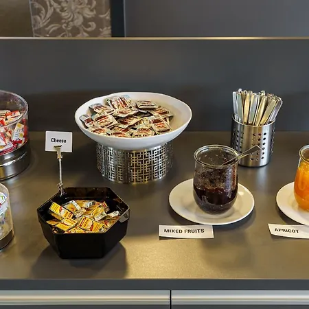 @ Backpackers Entrelagos