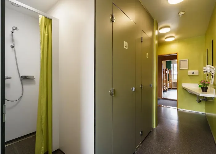 @ Backpackers Entrelagos